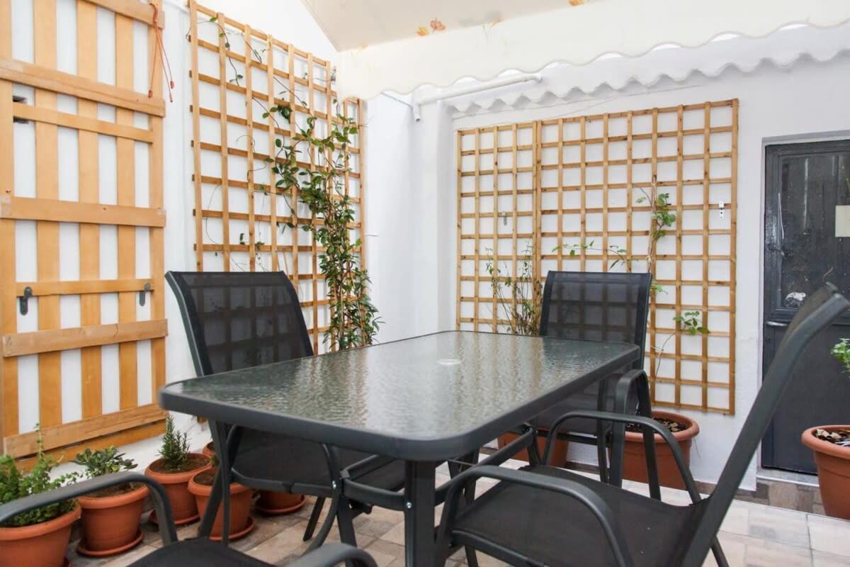 אתונה Beautiful New Apartment In Petralona מראה חיצוני תמונה